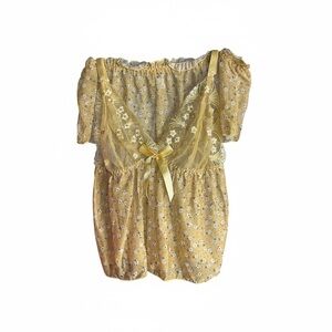 Chic Yellow Floral Blouse with Bow Accent